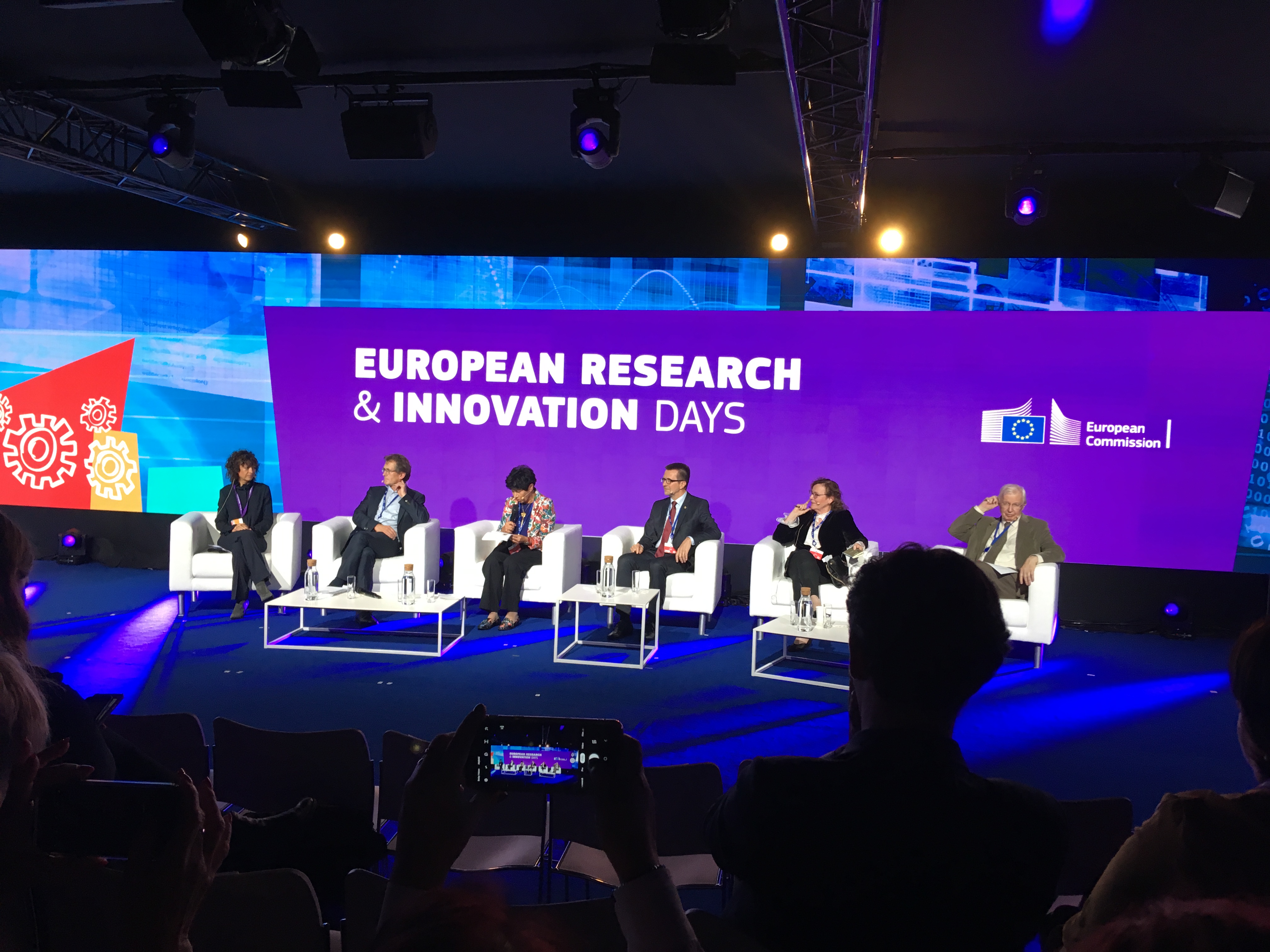 Prof Nowotny moderating the conversation with Nobel and Kavli PRIZE Laureates: Is blue-sky science sparking innovation, 26 September 2019